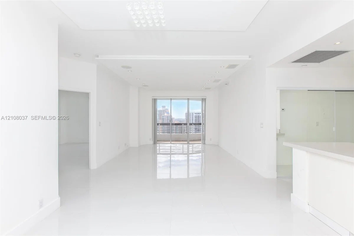 19101 Mystic Pointe Dr #PH 3, Aventura: photo 1 of 28