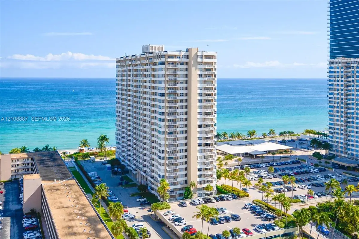 1950 S Ocean Dr #18Q, Hallandale Beach: photo 1 of 37