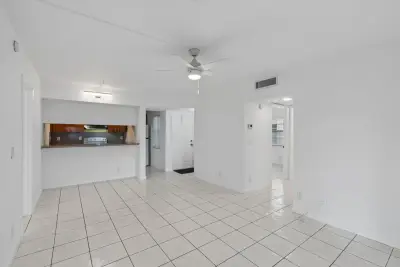 2720 Forest Hills Blvd #102, Coral Springs: photo 1 of 31
