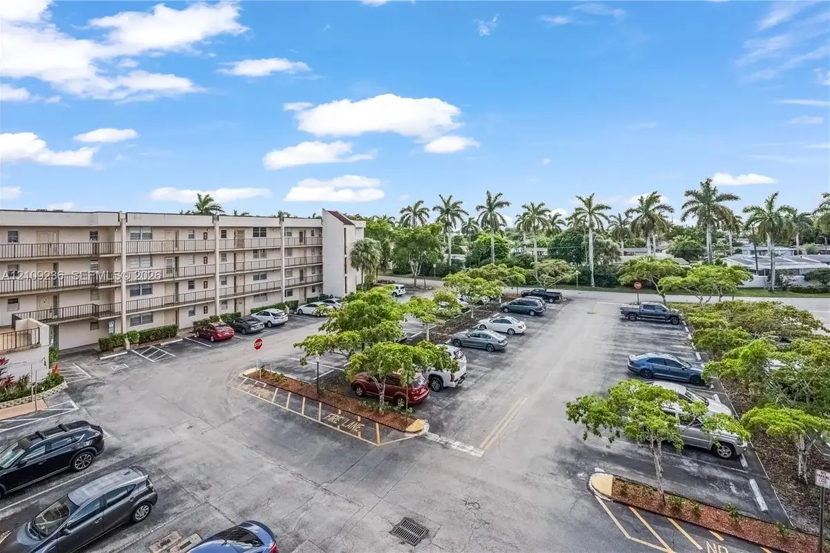 2551 Aragon Blvd #411, Sunrise: photo 1 of 41