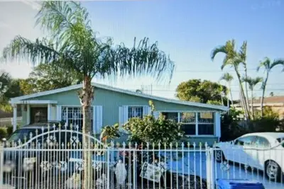 1001 W 4th St, Riviera Beach: photo 1 of 1