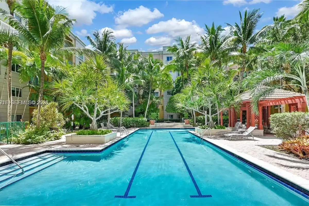 6001 SW 70th St #318, South Miami: photo 1 of 12