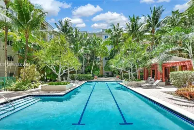 6001 SW 70th St #318, South Miami: photo 1 of 12