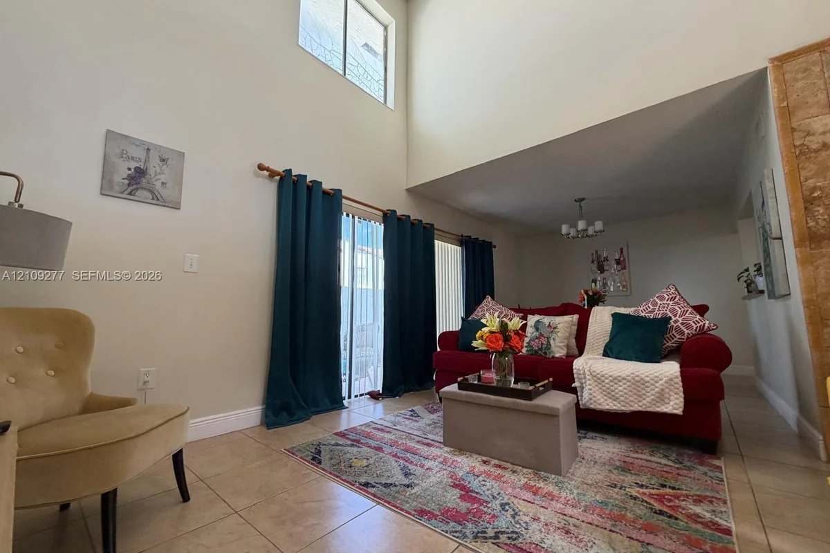 1251 SW 124th Ct #23-B, Miami: photo 1 of 15