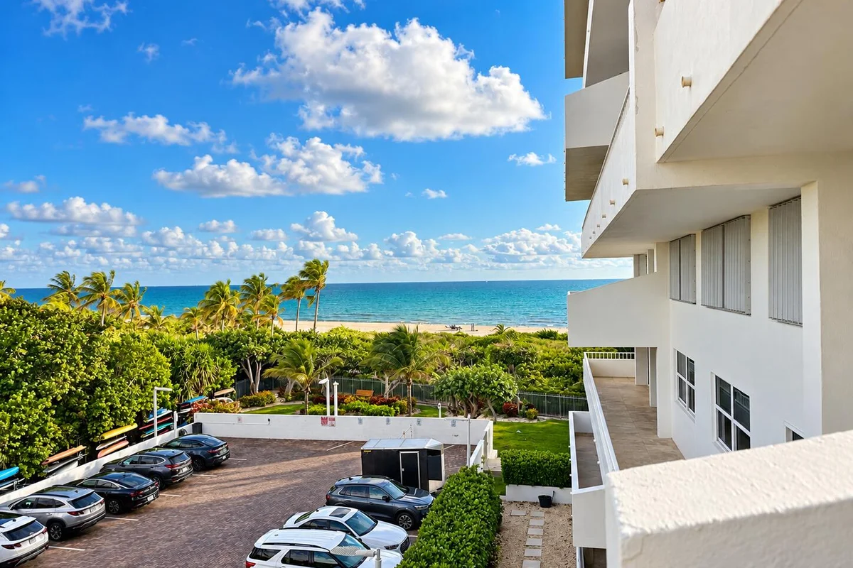 177 Ocean Lane Dr #402, Key Biscayne: photo 1 of 17