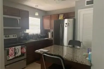 5186 NE 6th Ave #712, Oakland Park: photo 1 of 4