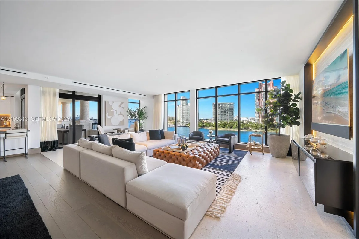 7083 Fisher Island Dr, Miami Beach: photo 1 of 49