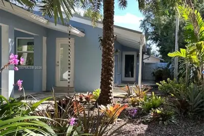 44 NE 16th Ct, Fort Lauderdale: photo 1 of 33