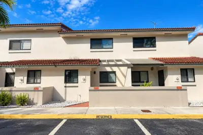 13448 SW 62nd St #102D, Miami: photo 1 of 14