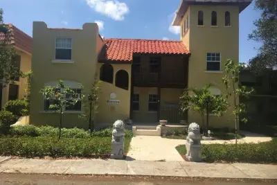 407 S Lakeside Dr #F, Lake Worth Beach: photo 1 of 12