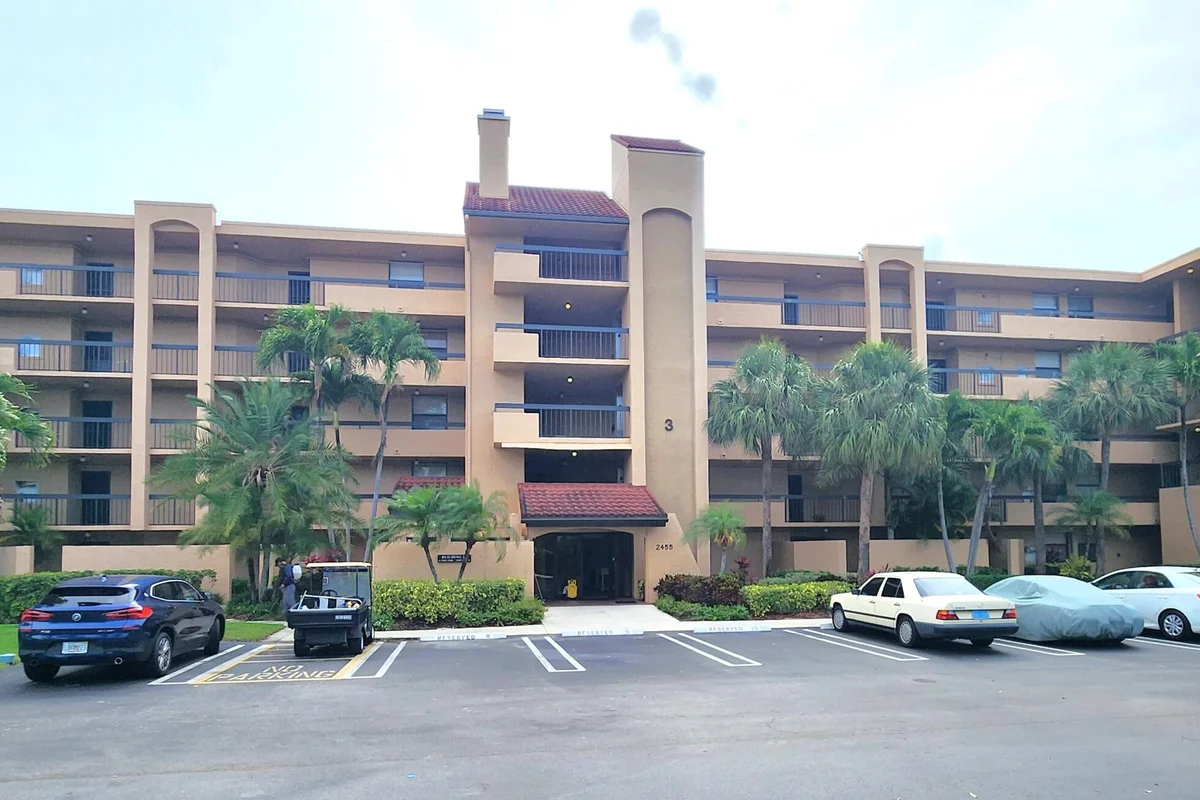 2455 Lindell Blvd #3402, Delray Beach: photo 1 of 28