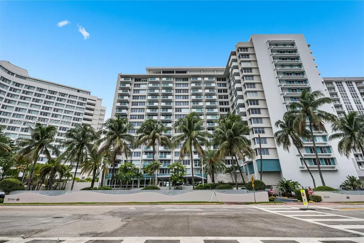 1200 West Ave #1419, Miami Beach: photo 1 of 27