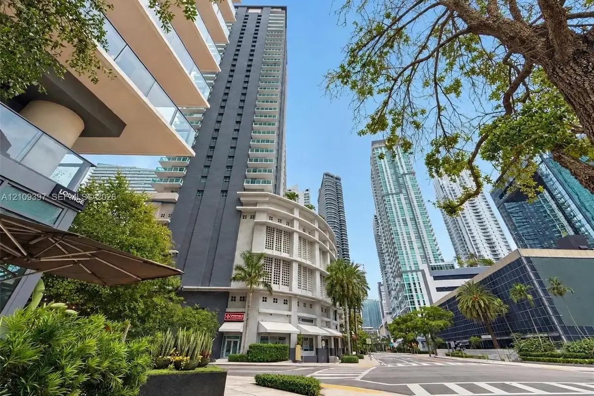 1250 S Miami Ave #2010, Miami: photo 1 of 26