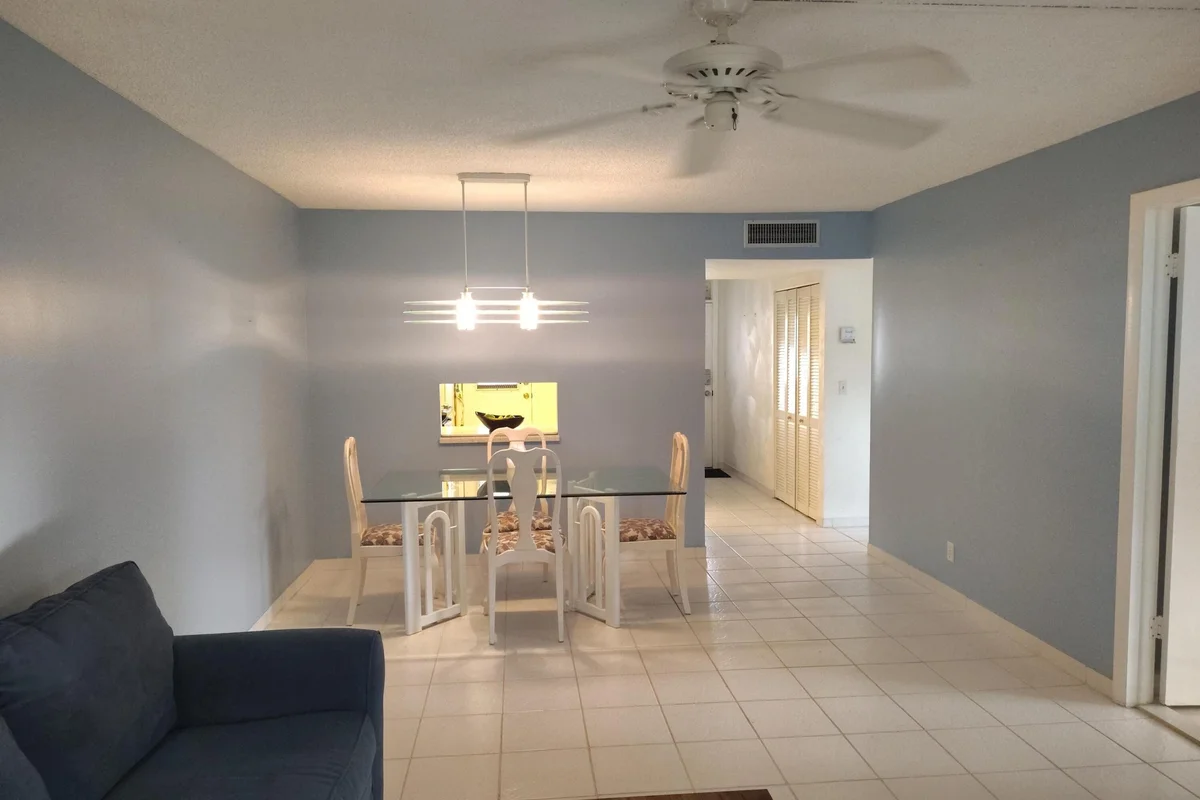 3001 NW 46th Ave #301, Lauderdale Lakes: photo 1 of 21