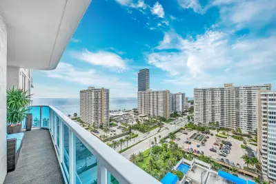 1945 S Ocean Dr #1803, Hallandale Beach: photo 1 of 14