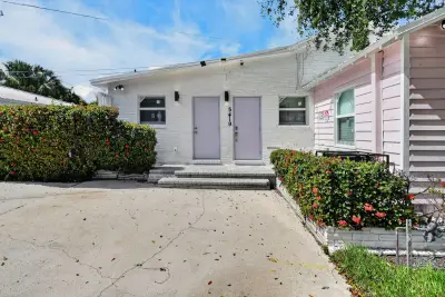 5419 Spruce Ave, West Palm Beach: photo 1 of 21