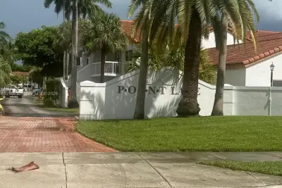 7680 SW 153rd Ct #204, Miami: photo 1 of 18