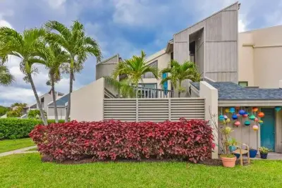 1605 S Us Hwy 1 #9h, Jupiter: photo 1 of 38