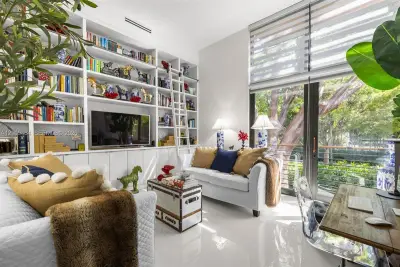201 E Enid Dr #31, Key Biscayne: photo 1 of 42