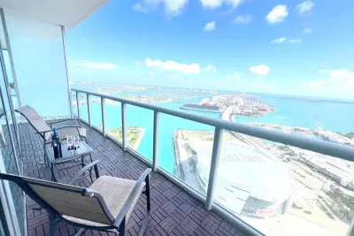 888 Biscayne Blvd #4807, Miami: photo 1 of 13