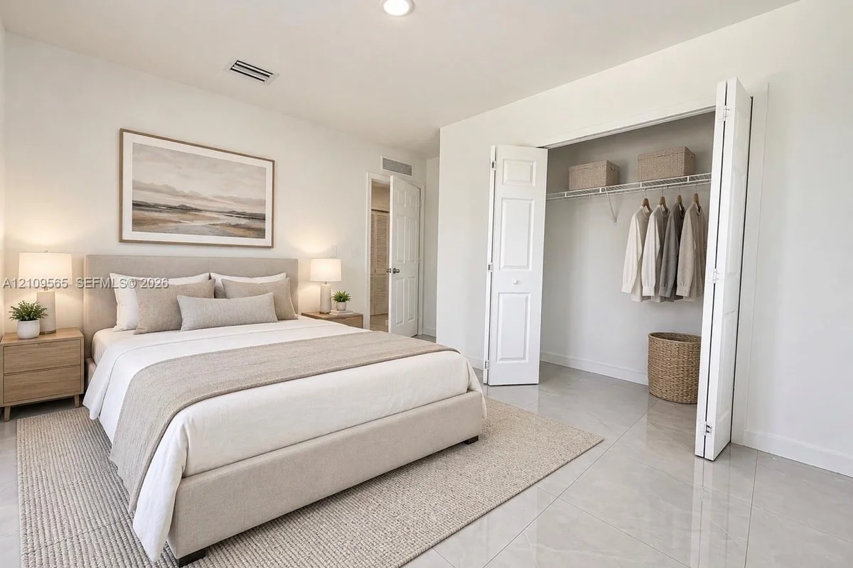 2750 NW 58th St #2752, Miami: photo 1 of 3