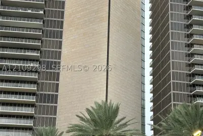 9703 Collins Ave #400, Bal Harbour: photo 1 of 4