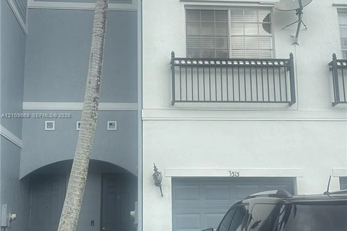 3513 NW 14th Ct, Lauderhill: photo 1 of 1