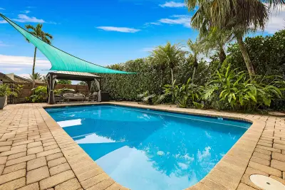941 Bayberry Point Dr, Plantation: photo 1 of 55