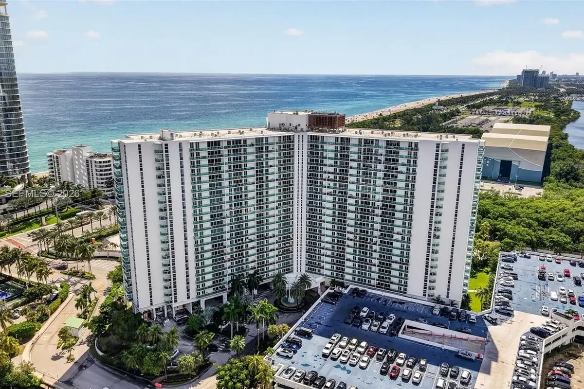 100 Bayview Dr #710, Sunny Isles Beach: photo 1 of 42