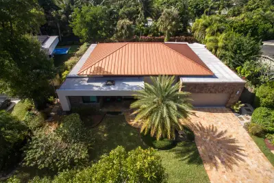2701 NE 2nd Ave, Wilton Manors: photo 1 of 41