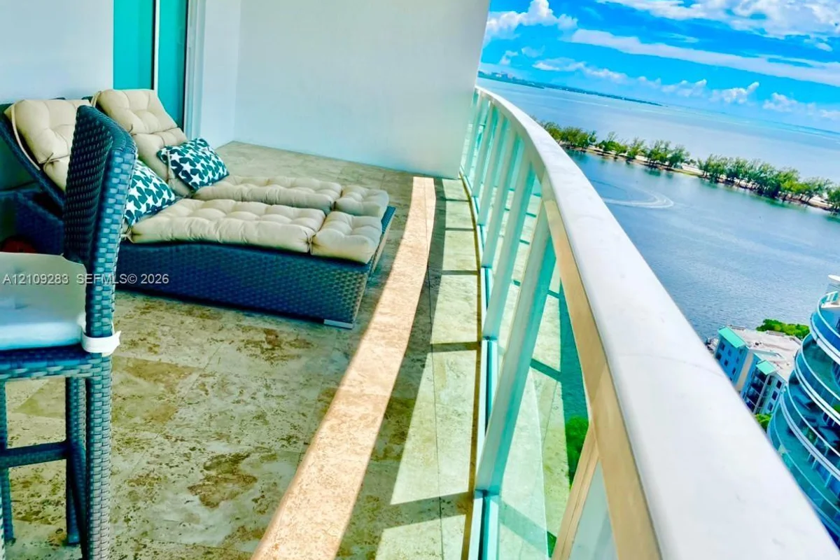 2101 Brickell Ave #2110, Miami: photo 1 of 15