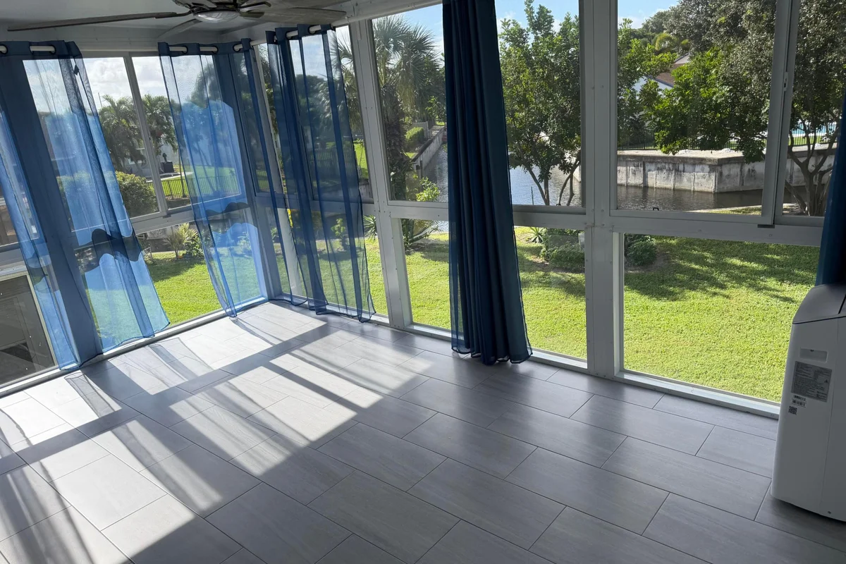 1950 NW 13th St #203, Delray Beach: photo 1 of 14