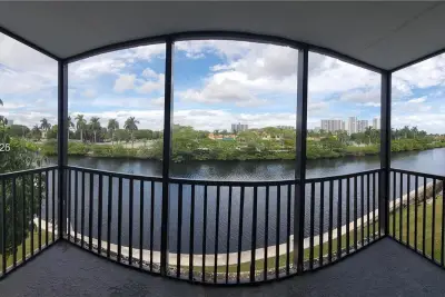 3475 N Country Club Dr #319, Aventura: photo 1 of 28