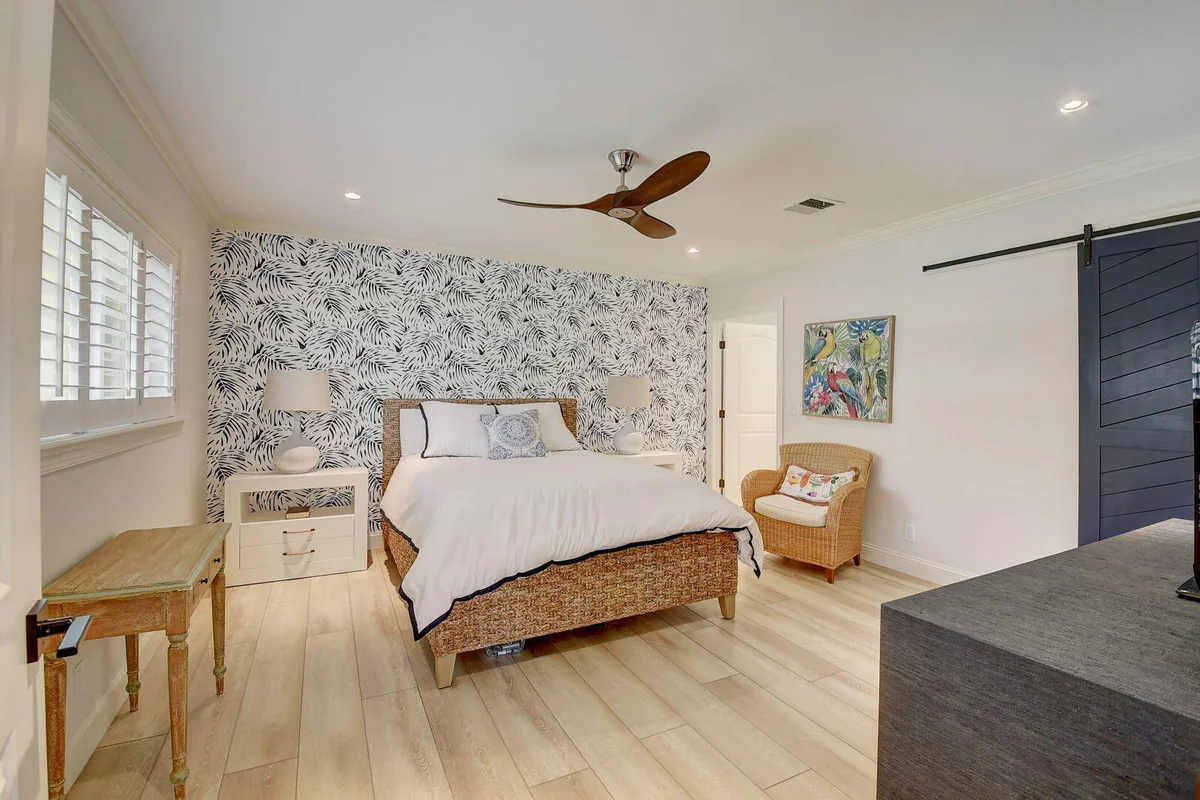1920 S Ocean Blvd #2-D, Delray Beach: photo 1 of 25