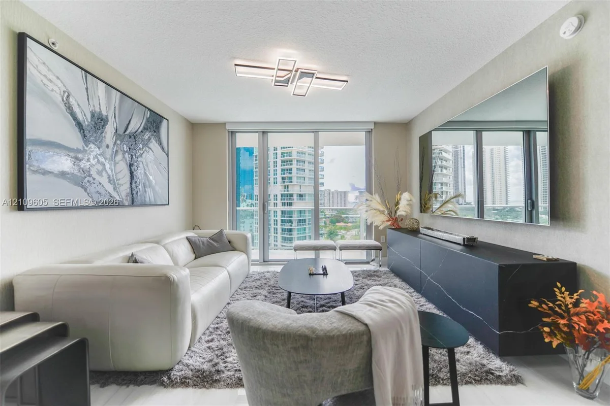 300 Sunny Isles Blvd #4-906, Sunny Isles Beach: photo 1 of 38