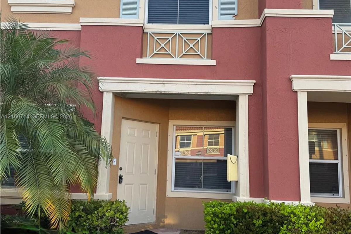 6016 NW 116th Pl #404, Doral: photo 1 of 23