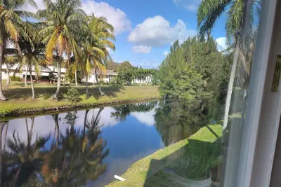 8260 SW 24th St #6214, North Lauderdale: photo 1 of 41