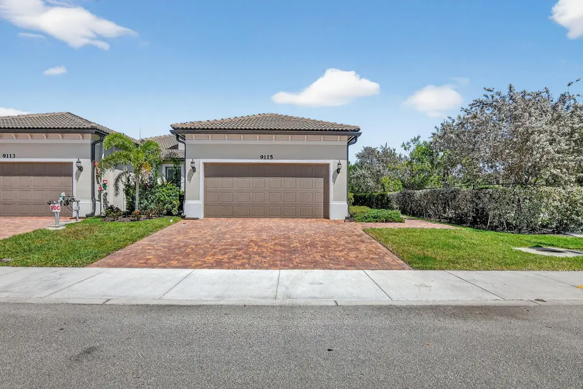 9115 Passiflora Way, Boca Raton: photo 1 of 40