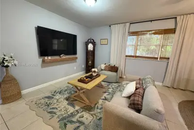 1495 NE 33rd Ave #205, Homestead: photo 1 of 28