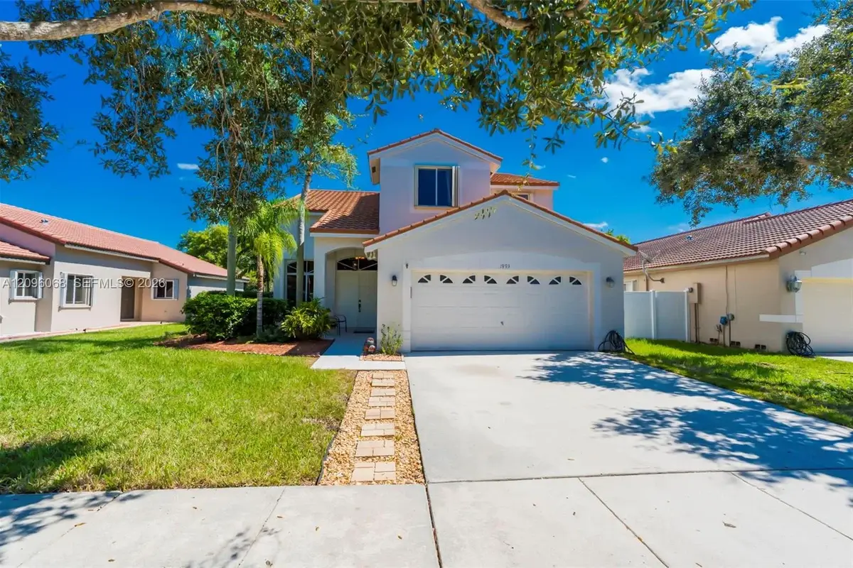 1993 NW 178th Way, Pembroke Pines: photo 1 of 55