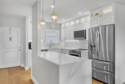 1030 Sugar Sands Blvd #372, Riviera Beach: photo 1 of 38