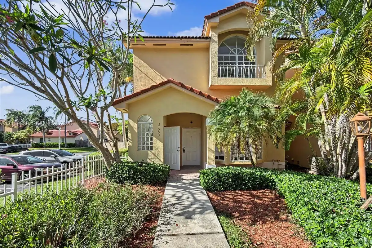 21553 SW 87th Ct #102, Cutler Bay: photo 1 of 19