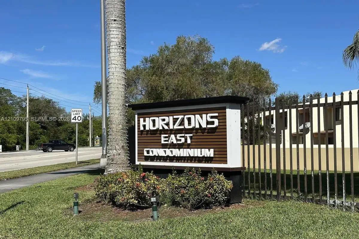 8015 SW 107th Ave #222, Miami: photo 1 of 17