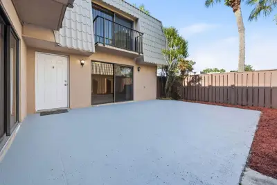 5149 51st Way, West Palm Beach: photo 1 of 50
