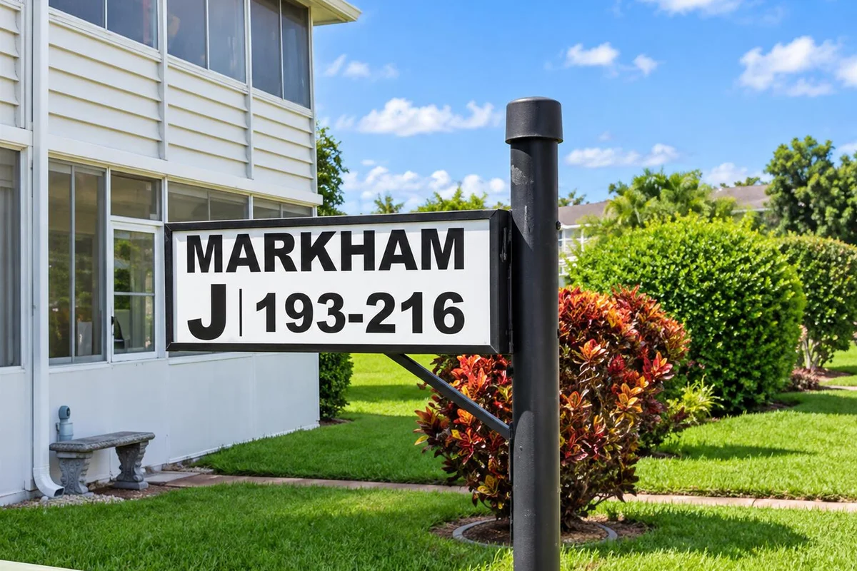 198 Markham J, Deerfield Beach: photo 1 of 33