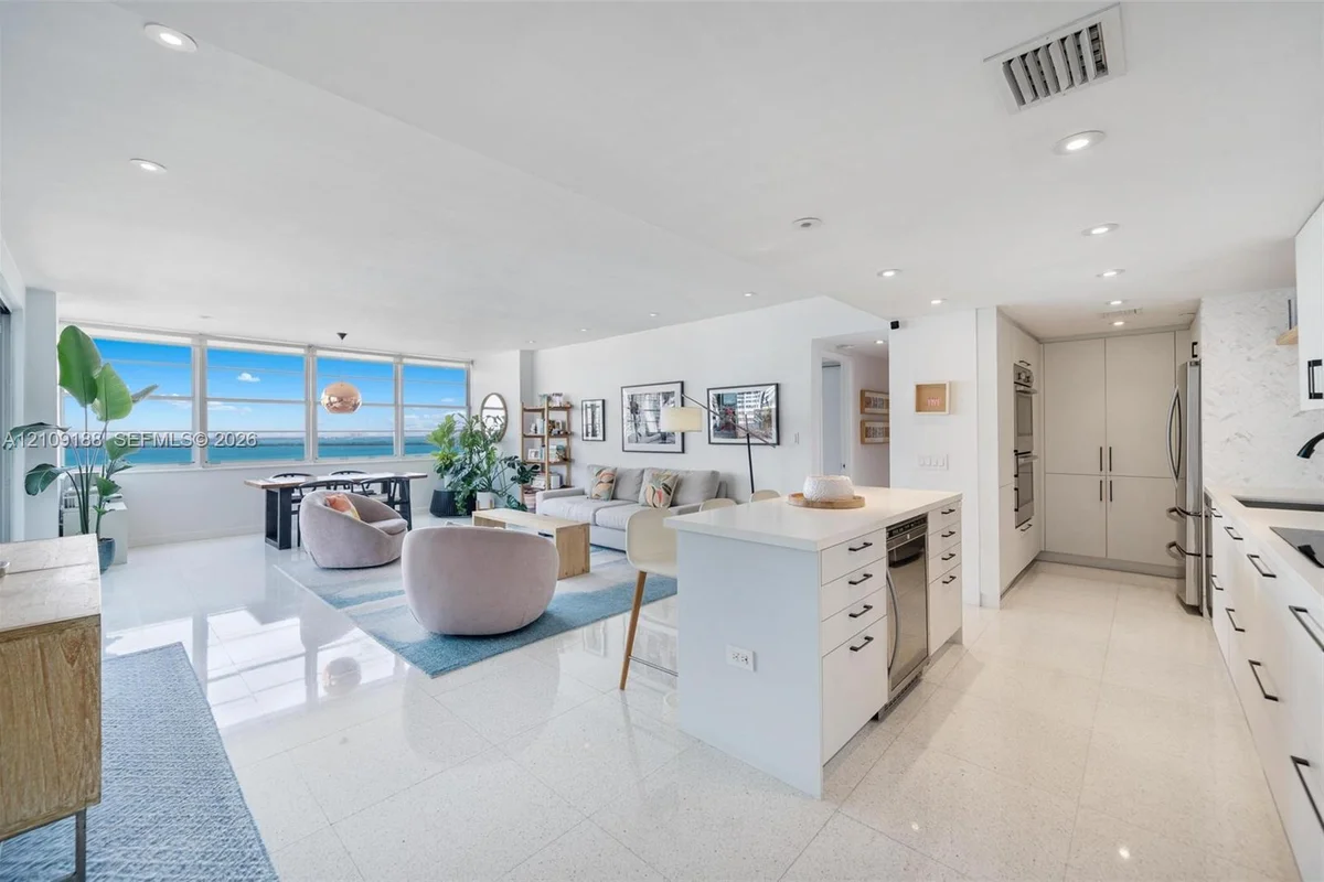 20 Island Ave #1401, Miami Beach: photo 1 of 27