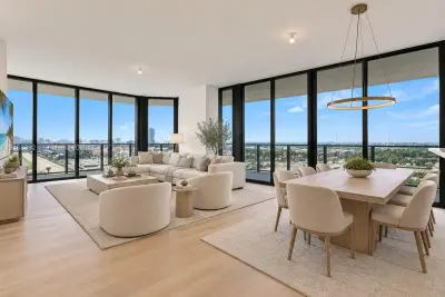 1170 E Hallandale Beach Blvd #1201, Hallandale Beach: photo 1 of 35