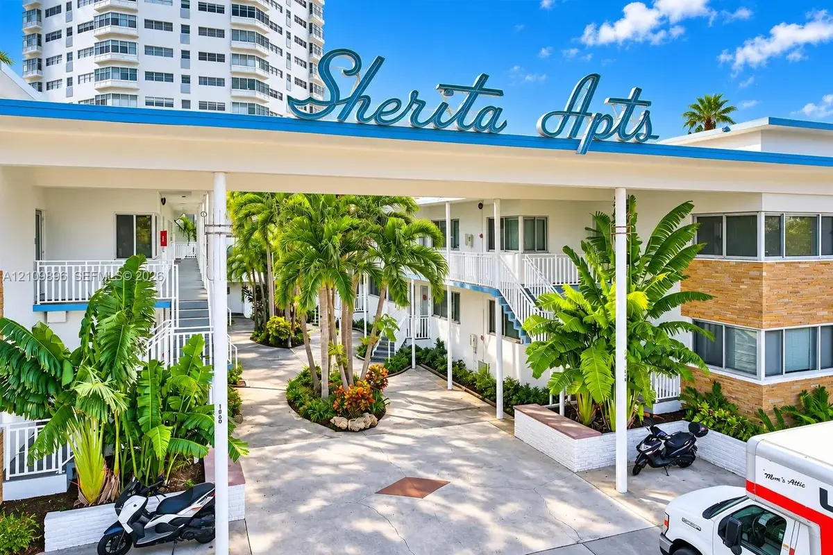 1840 James Ave #4, Miami Beach: photo 1 of 7