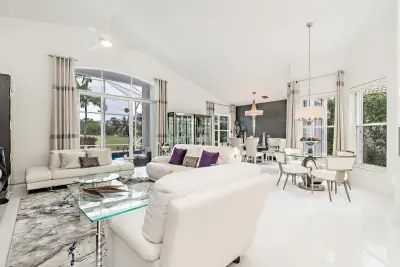 8270 Spyglass Dr, West Palm Beach: photo 1 of 34