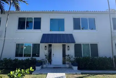 2855 Royal Palm Ave #3, Miami Beach: photo 1 of 18
